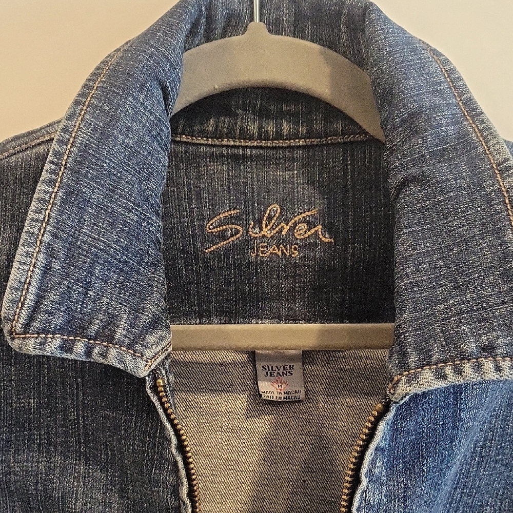Vintage Y2K Silver Jeans Dark Blue Jean Jacket - Picture 2 of 7